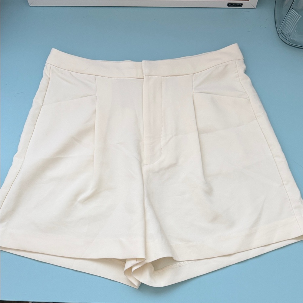 Love Tree Cream High-Waist Tailored Shorts